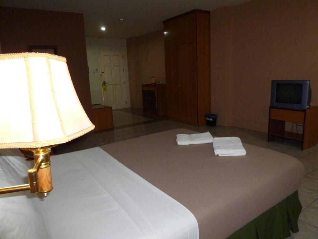 Sequoia Inn Davao Stadt Zimmer foto